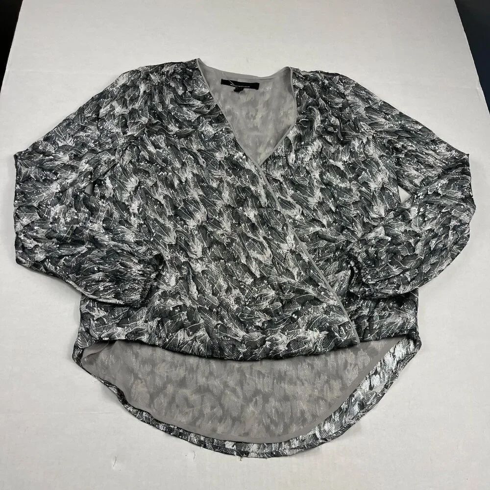 White House Black Market Surplice V-Neck Blouse High Low Long Sleeve Top Size 6